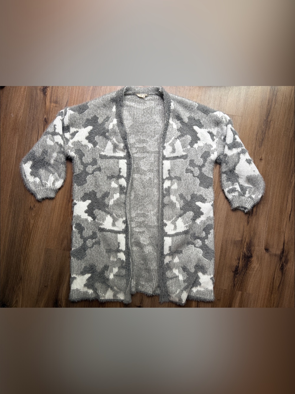 ADORA Grey and White Camouflage Open-Front Cardigan